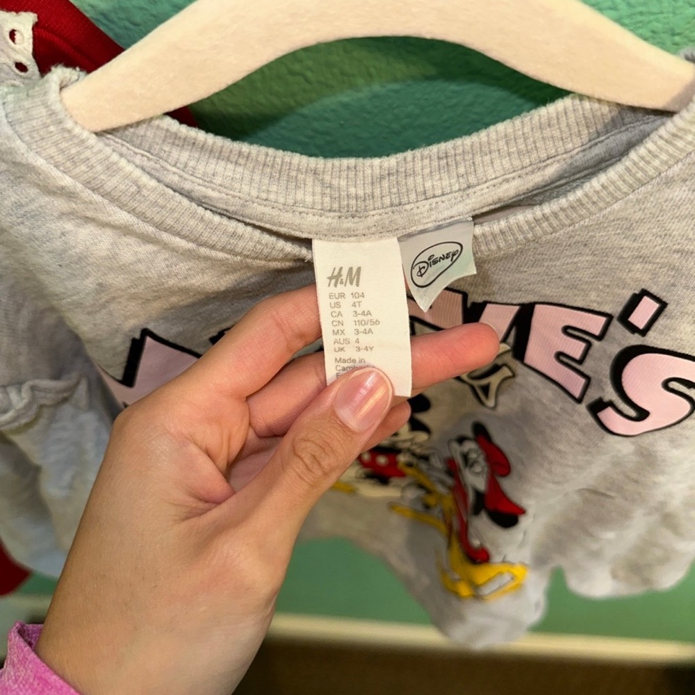 H&M Sweatshirt Bundle - Picture 4 of 6